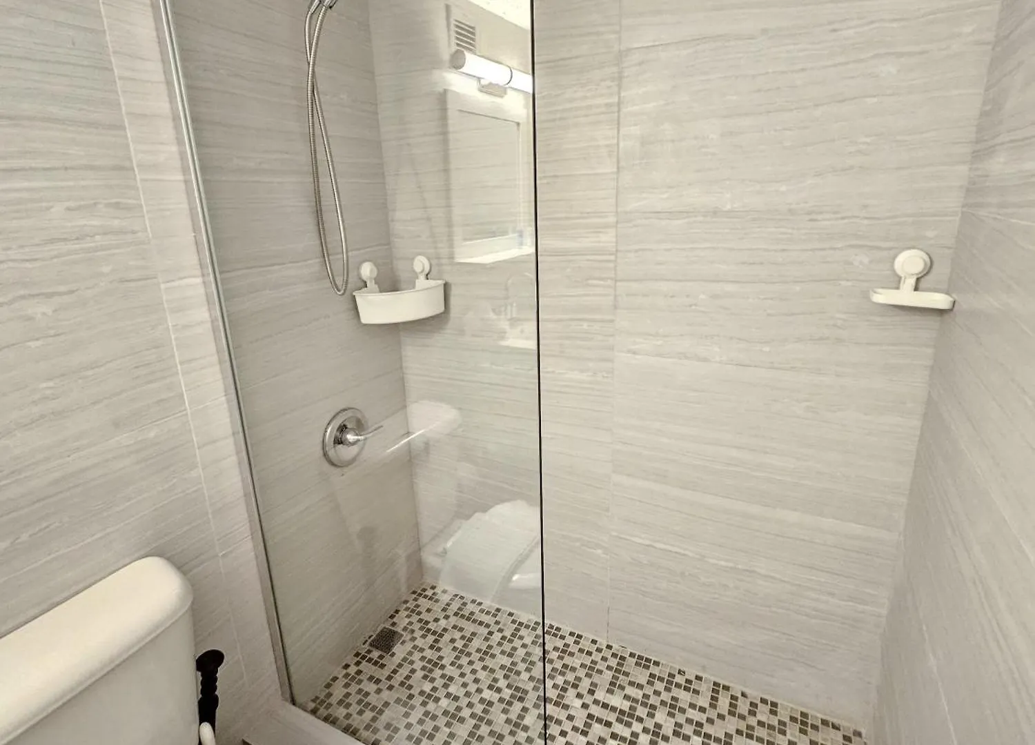 아파트 Kasa Seaview At Coral Beach Beachfront Pool 산후안