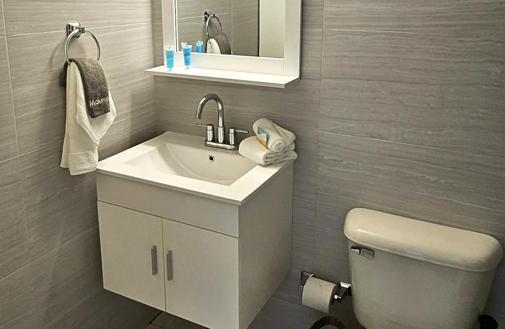 Kasa Seaview At Coral Beach Beachfront Pool 산후안 아파트